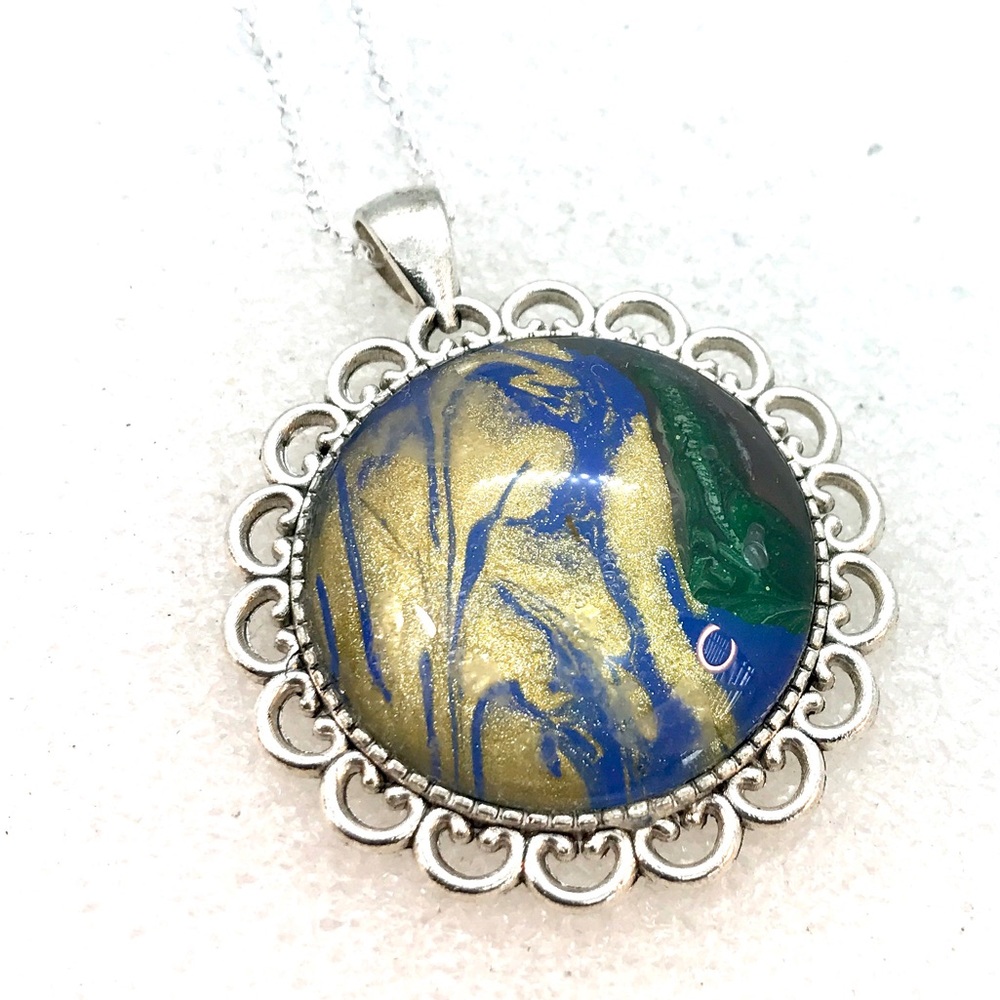 Necklace Handmade dome Pendant flower NSN